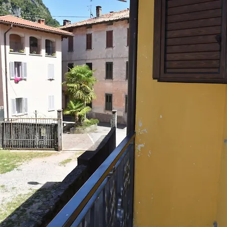 Di Lugano - Casa Cecilia Lavena Ponte Tresa